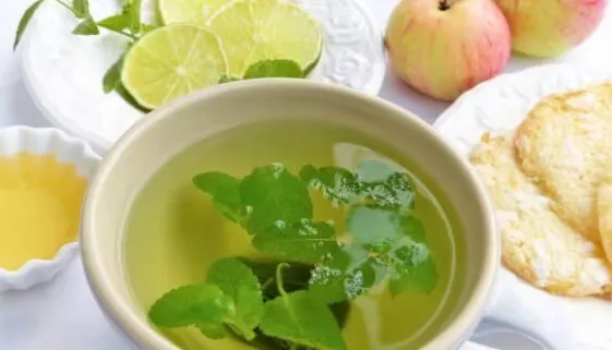 Blogujmy24.pl: 3 domowe napoje izotoniczne!, Artykuły | Napój izotoniczny