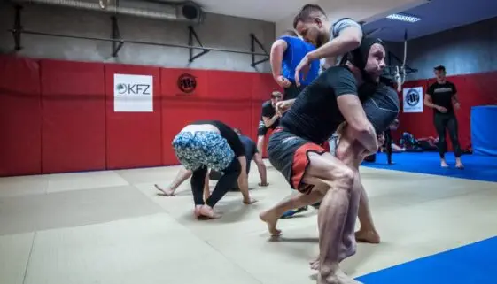 Blogujmy24.pl: KLUBY SPORTÓW WALKI: Grappling Kraków, Artykuły | Grappling Kraków