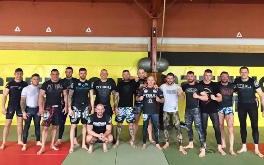 Blogujmy24.pl: KLUBY SPORTÓW WALKI: Czerwony Smok Poznań, Artykuły | Czerwony Smok Poznań