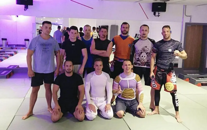 Blogujmy24.pl: KLUBY SPORTÓW WALKI: Chaos Gold Team, Artykuły | Chaos Gold Team