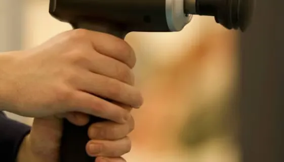 Blogujmy24.pl: Dlaczego warto mieć pistolet do masażu?, Artykuły | Aktywność Fizyczna