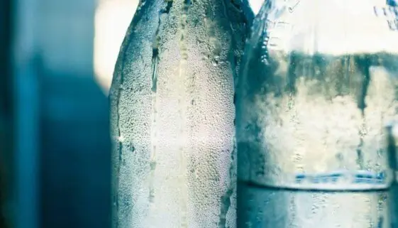 Blogujmy24.pl: Hiponatremia – jak woda może nam zaszkodzić?, Artykuły | Sód