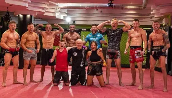 Blogujmy24.pl: KLUBY SPORTÓW WALKI: Radomski Klub Taekwon-do., Artykuły | KSW