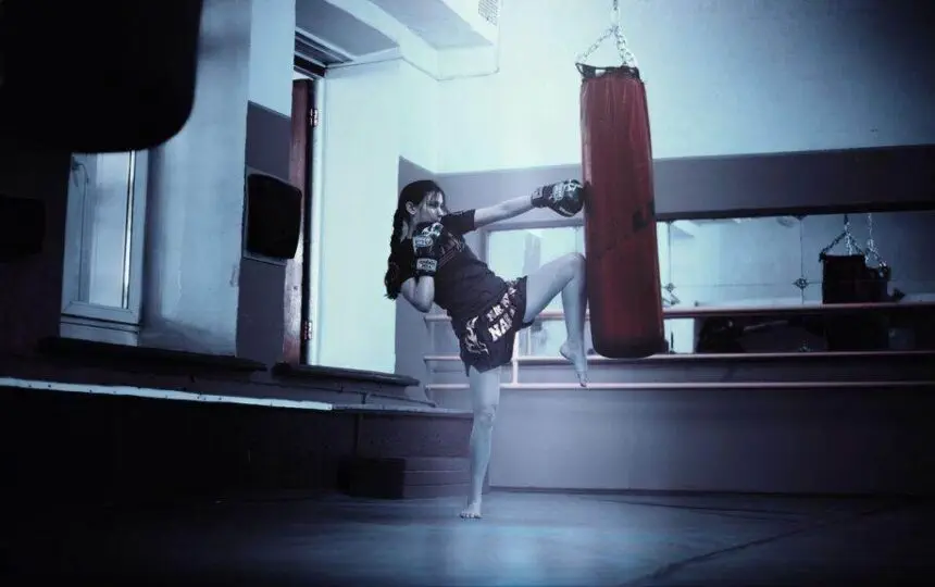 Blogujmy24.pl: Plan treningu siłowego zawodnika kickboxingu., Artykuły | Kickboxing